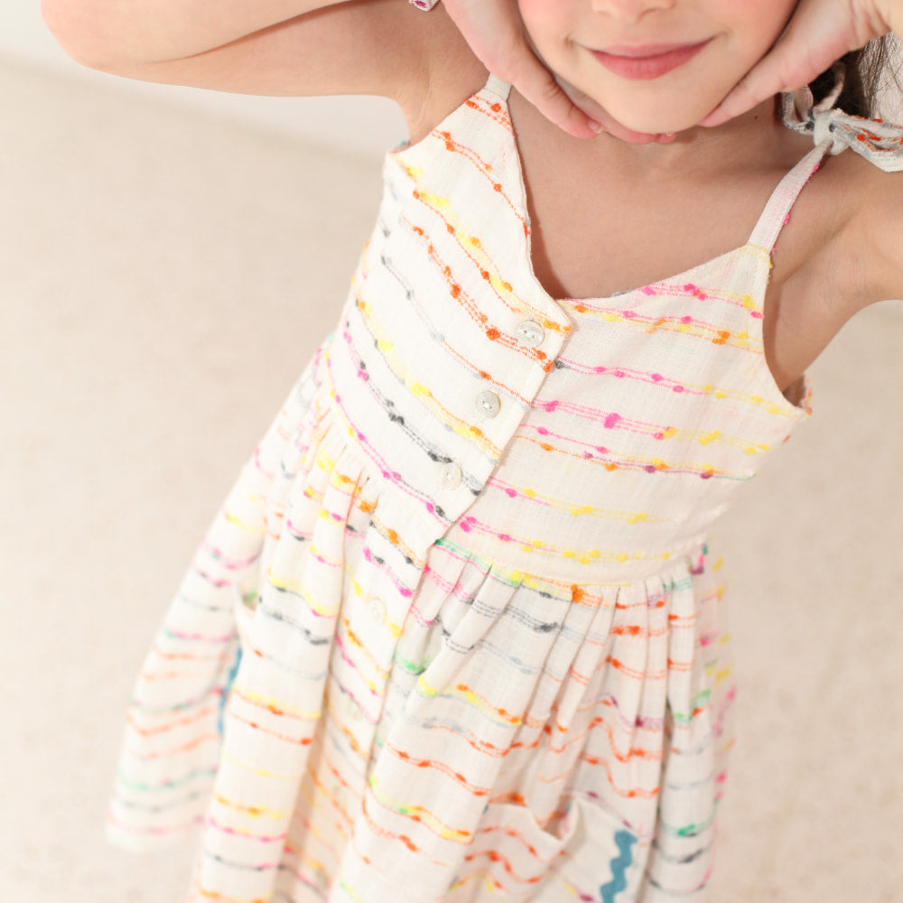 Vestido Infantil Bordado com Alcinhas Charmosas - TD32