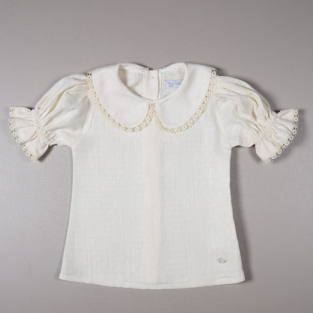 Blusa Infantil Off-White Com Gola Peter Pan e Mangas Bufantes - TD55